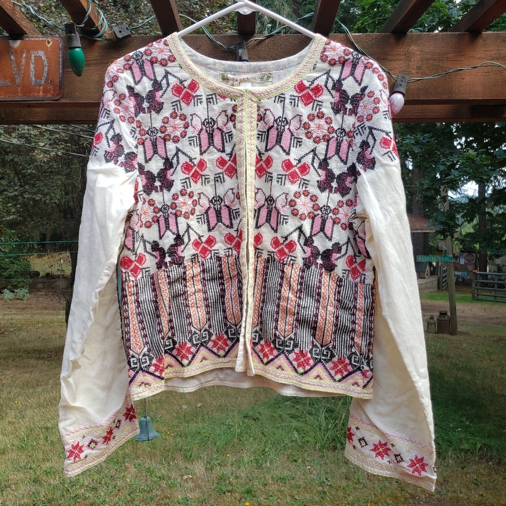 NWT Chelsea & Violet Embroidered Lightweight 100%Cotton Long Sleeved Jacket - L